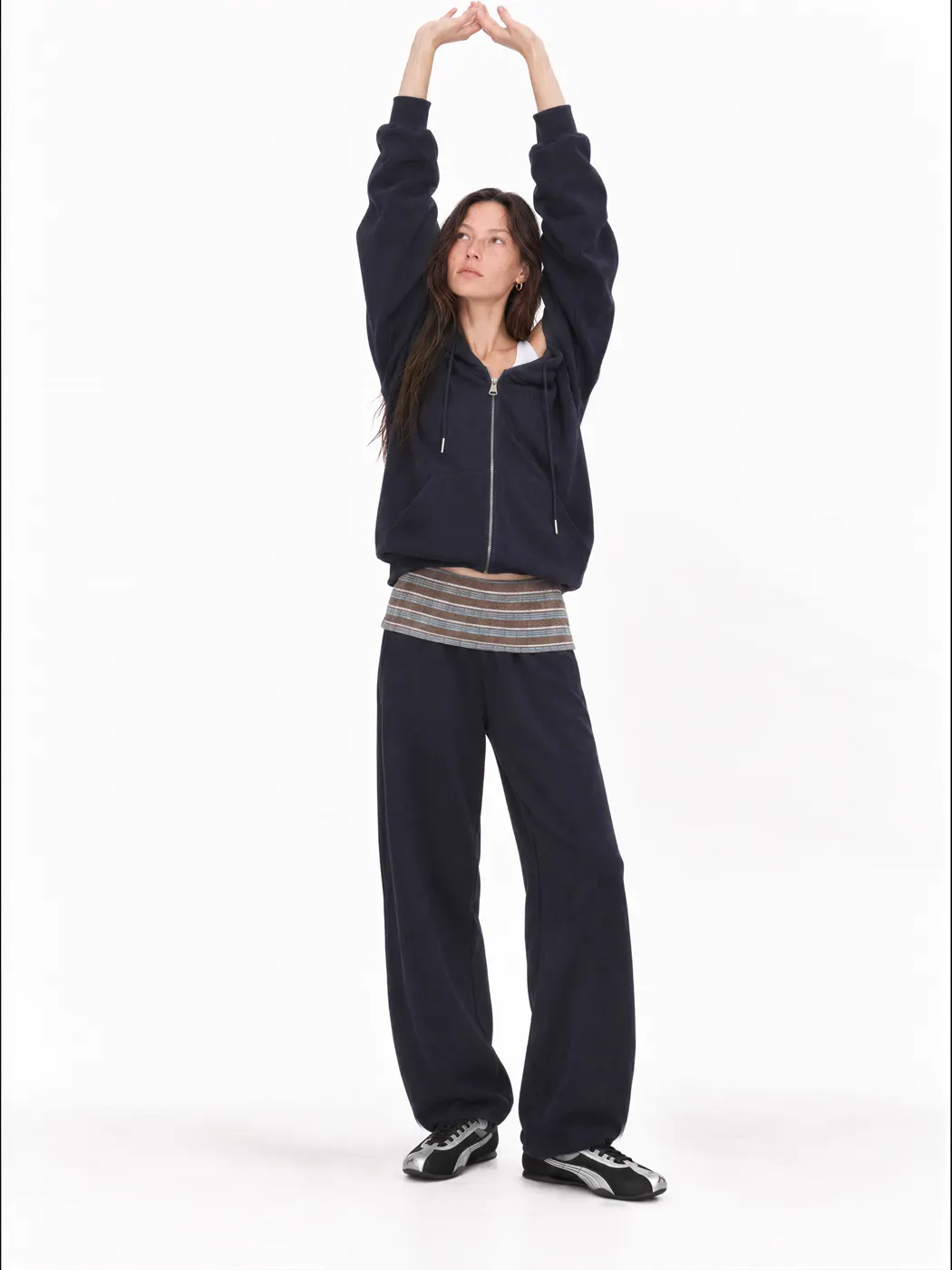 Full-body fashion e-commerce model image, view 24