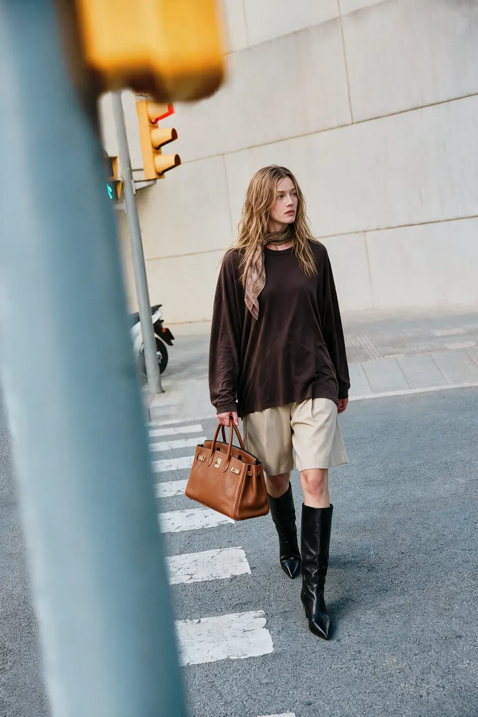 Paris fashion lookbook image, view 04
