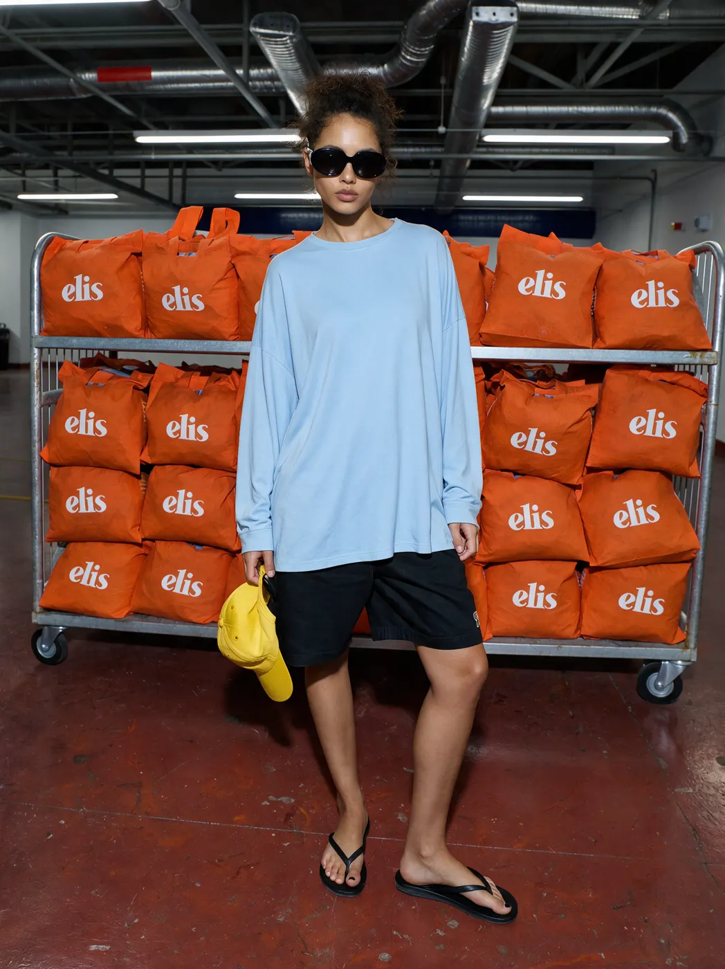 Everyday fashion styling in a casual lifestyle setting, view 32