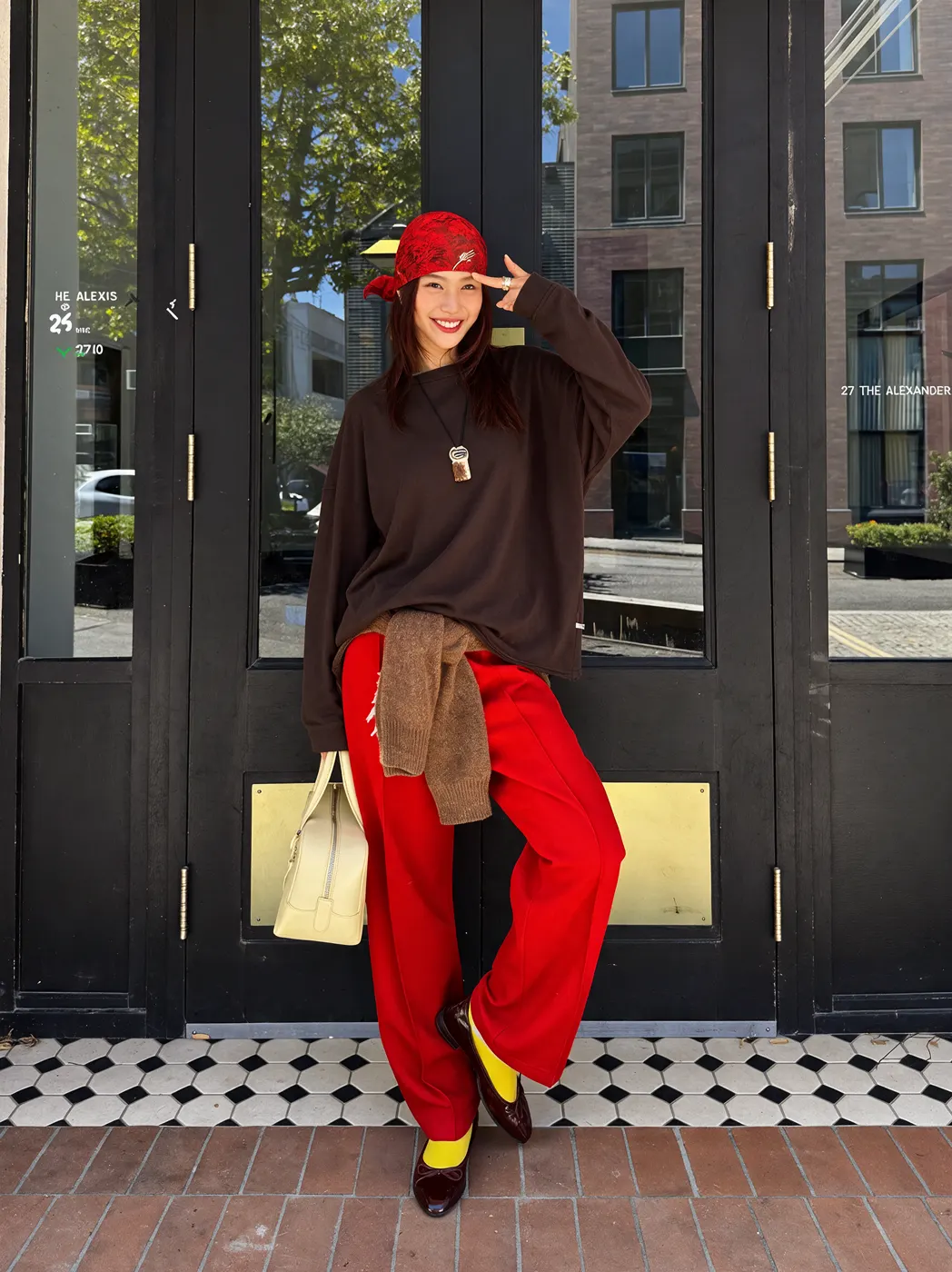 Everyday fashion styling in a casual lifestyle setting, view 33