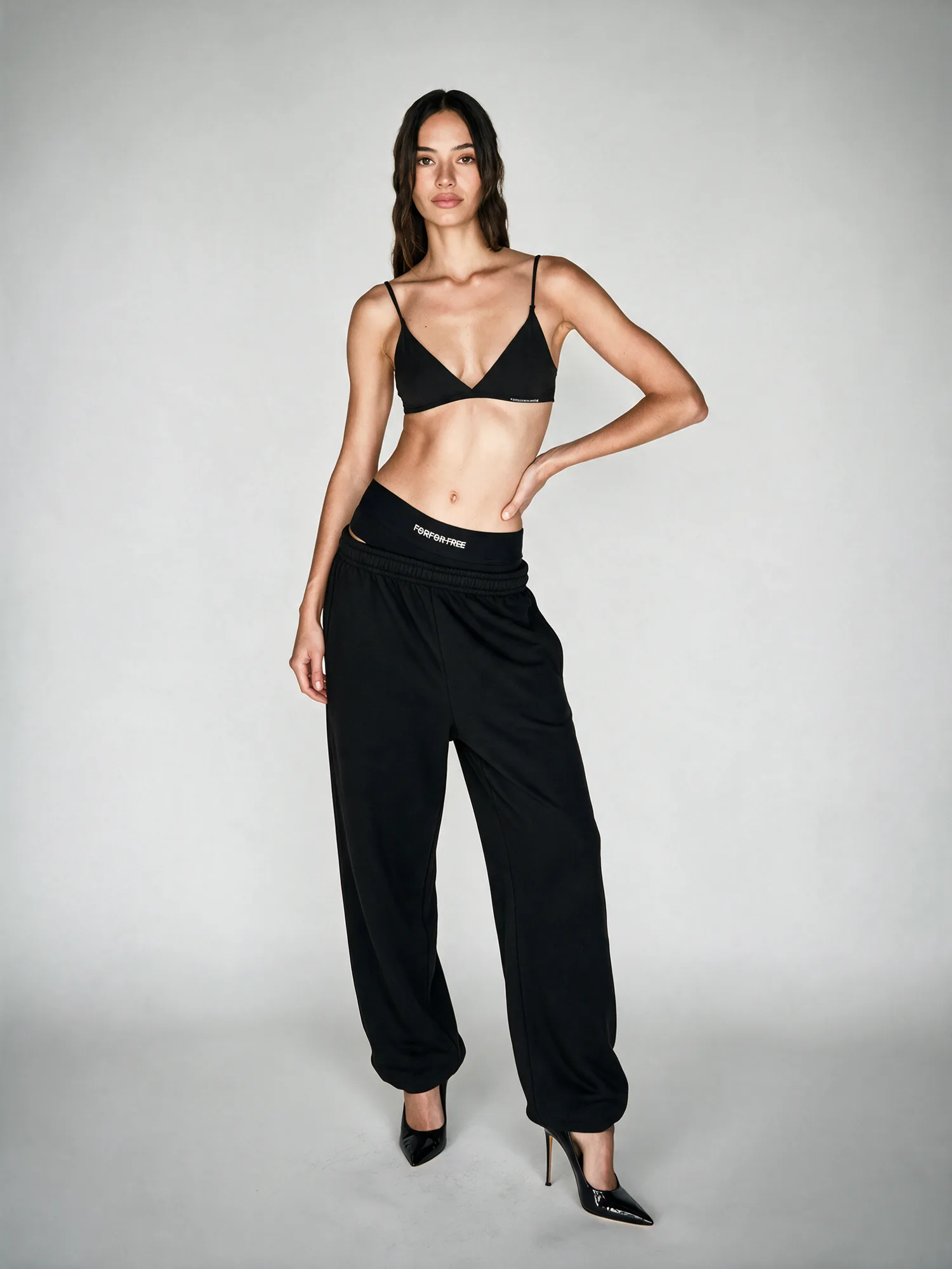 Full-body fashion e-commerce model image, view 14