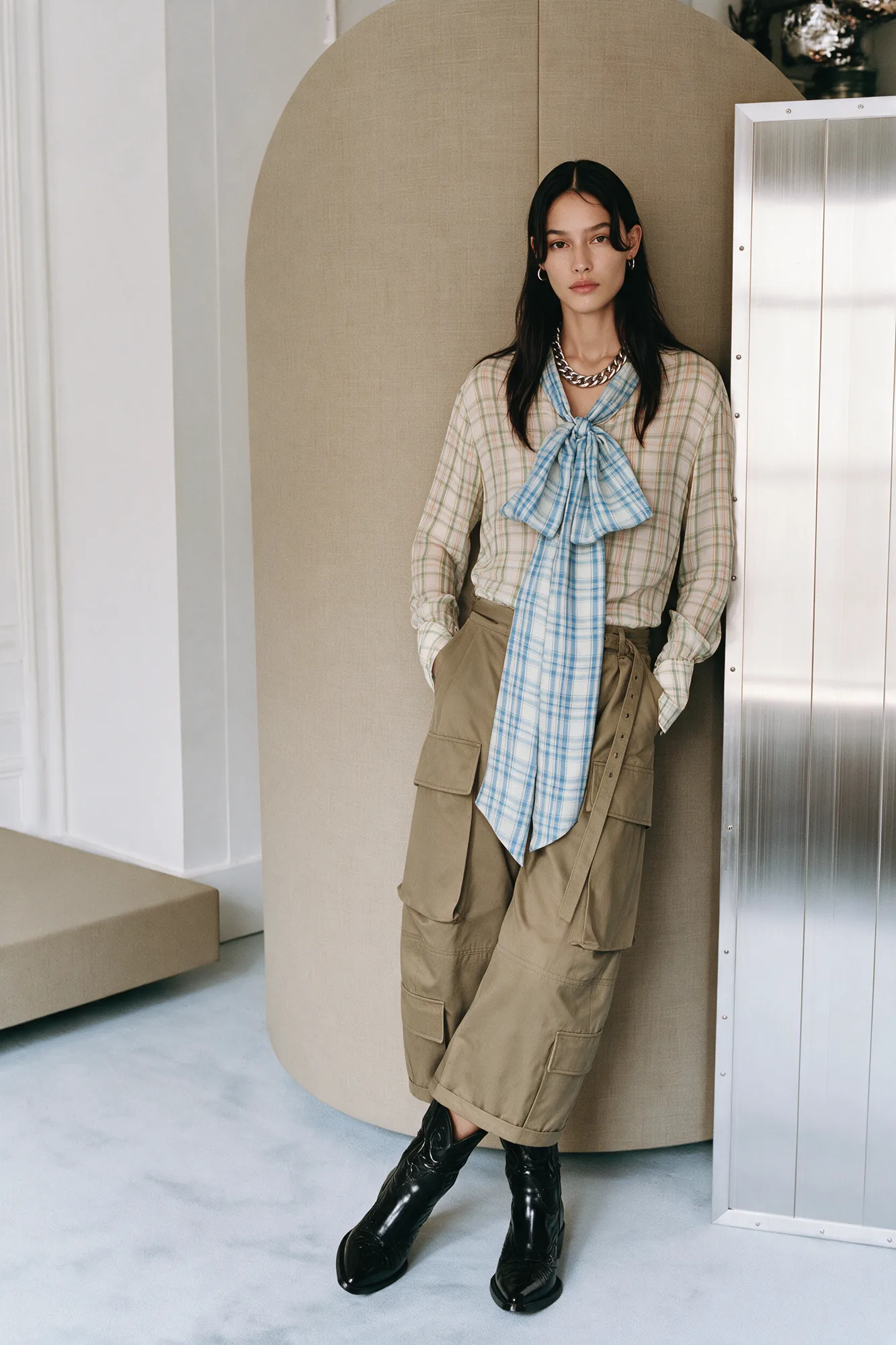 ACNE-inspired fashion lookbook image, view 02