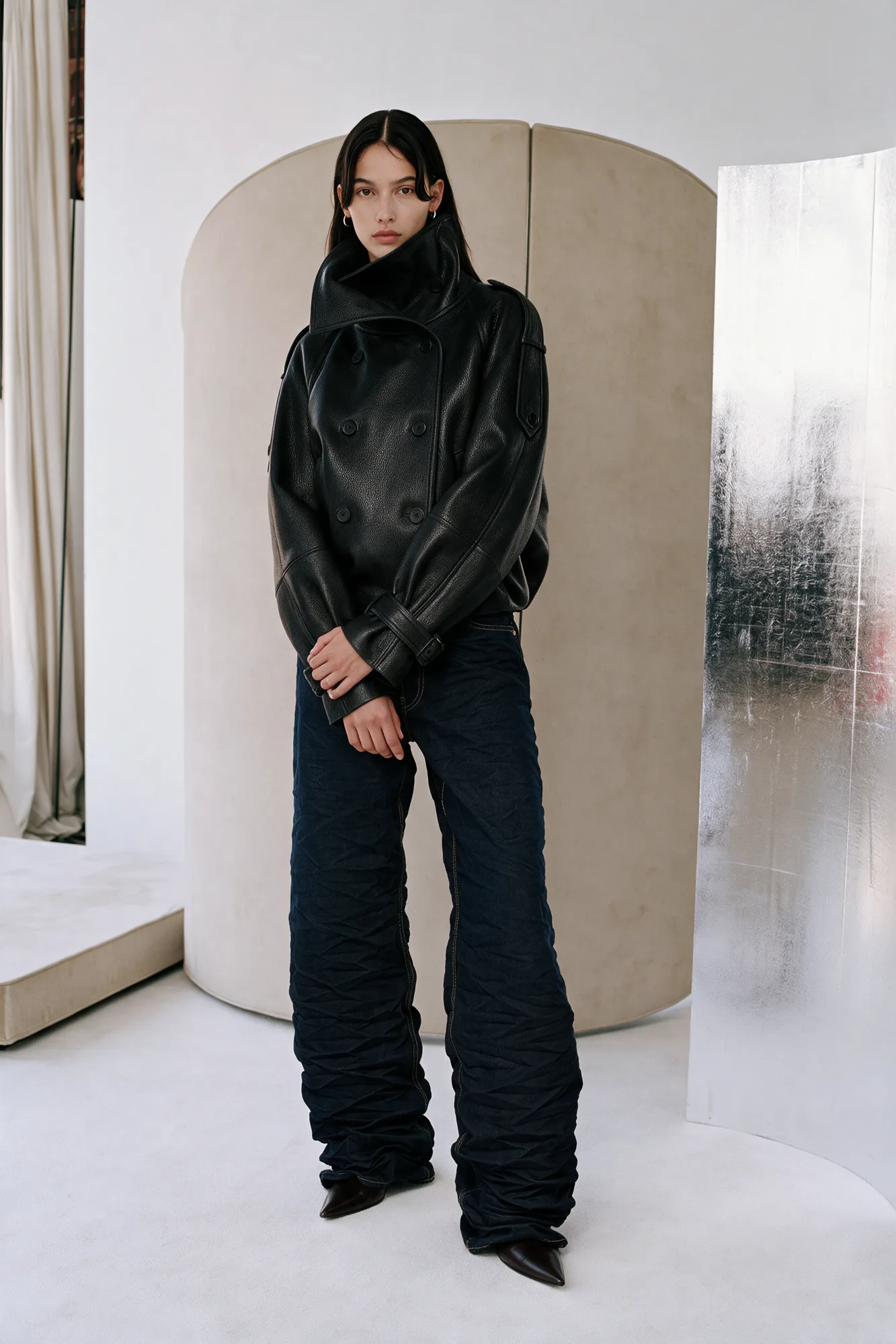 ACNE-inspired fashion lookbook image, view 04
