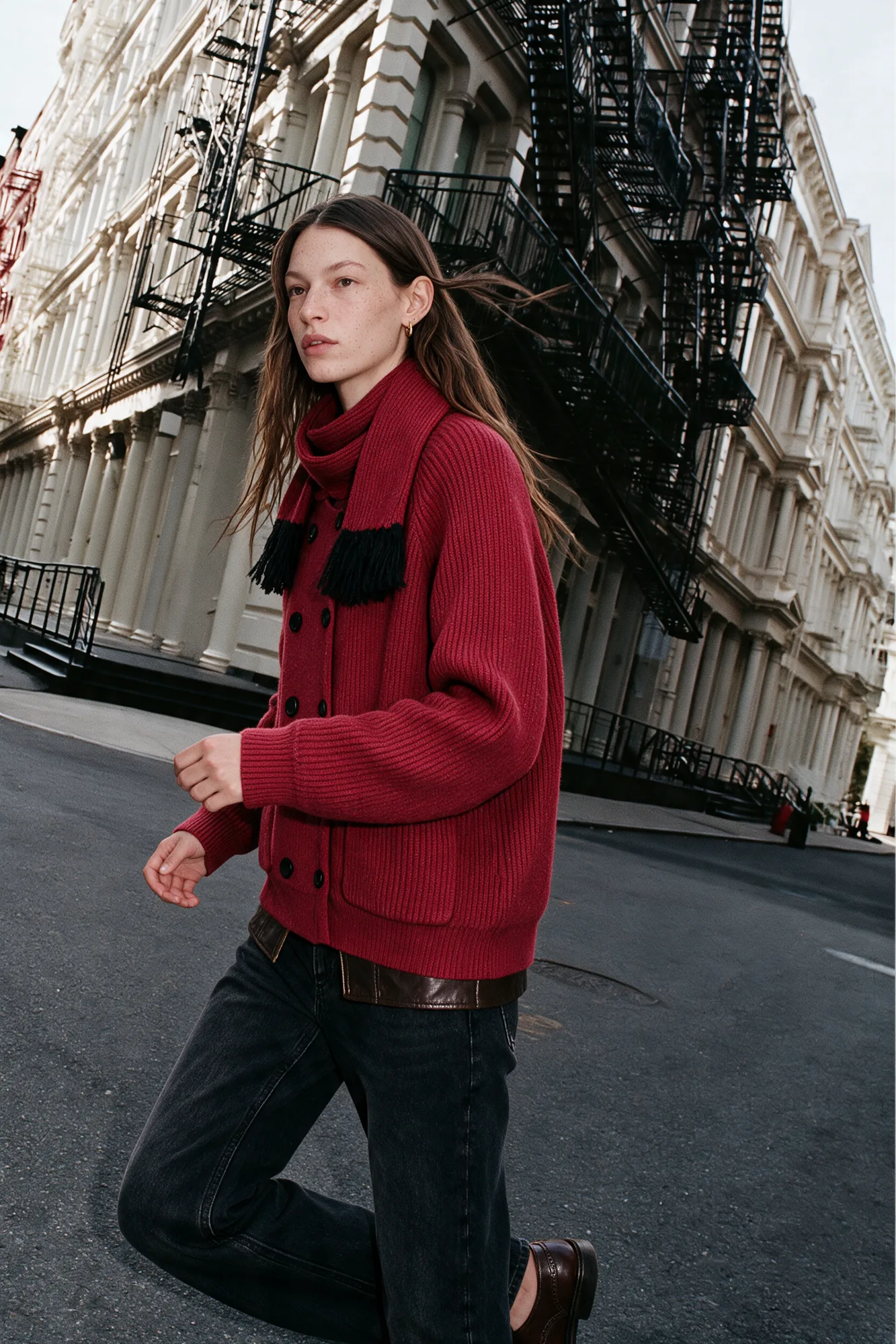 Red fashion lookbook image, view 05