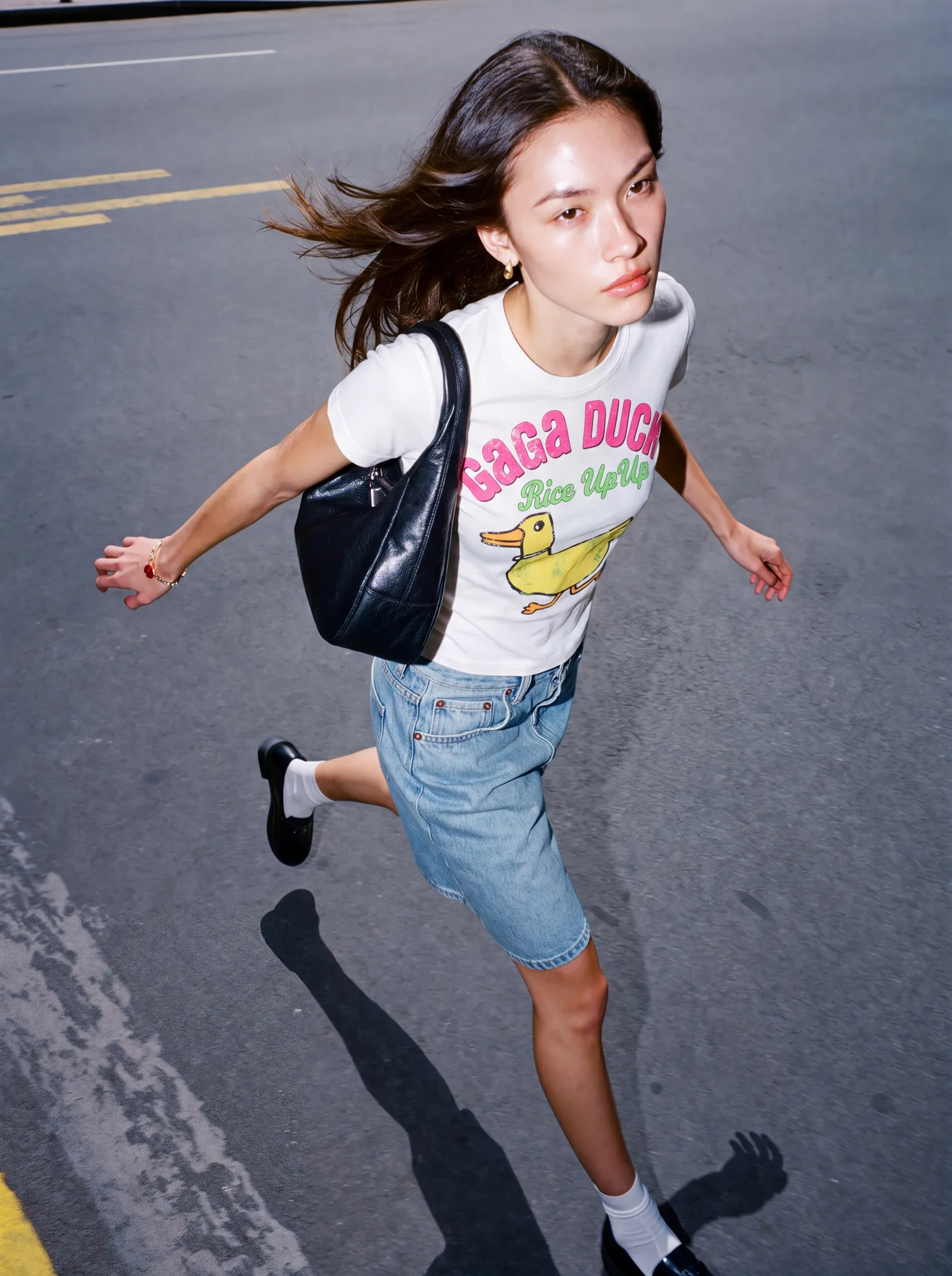 Everyday fashion styling in a casual lifestyle setting, view 12